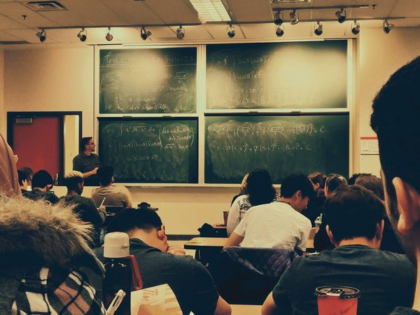 Quels sont les enjeux de l'enseignement supérieur aujourd'hui ?